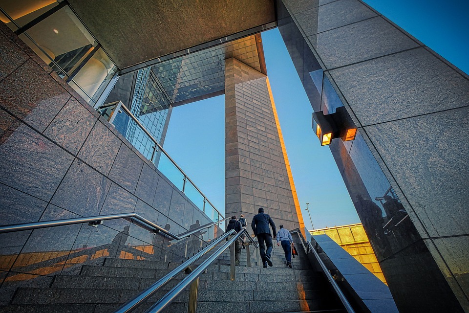 Kickstart Your Career at Siemens as a Customer Services Executive - Apply Now!